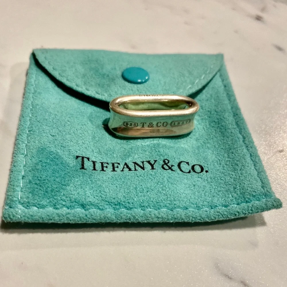 Tiffany & Co. 1837 Sterling Loop Pendant - Picture 2 of 3